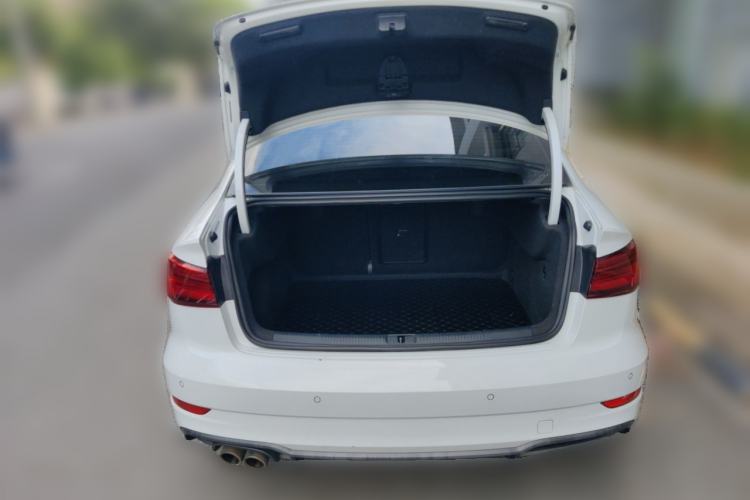 Used Audi A3 2020 Limousine 35 TFSI Fashion Edition China VI Emission Standard Trunk