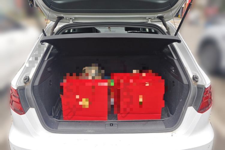 Used Audi A3 2020 Sportback 35 TFSI Fashion Edition China VI Emission Standard Trunk