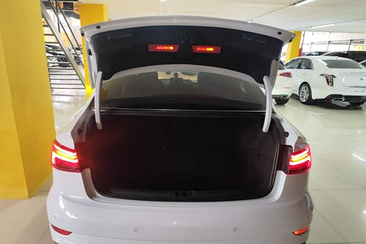 Used Audi A3 2020 Limousine 35 TFSI Fashion Edition China VI Emission Standard Trunk