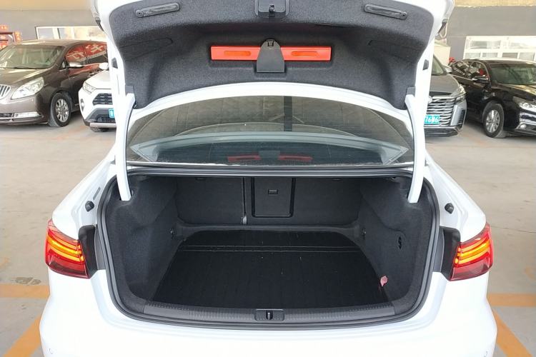 Used Audi A3 2020 Limousine 35 TFSI Fashion Edition China VI Emission Standard Trunk