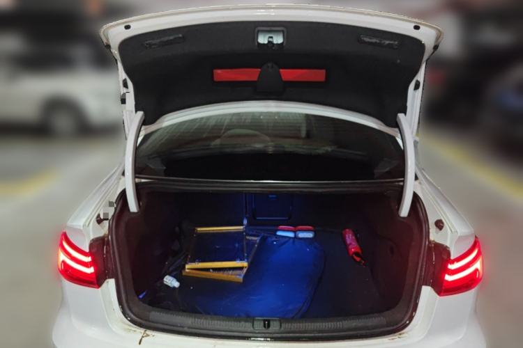 Used Audi A3 2020 Limousine 35 TFSI Ambition China VI Trunk