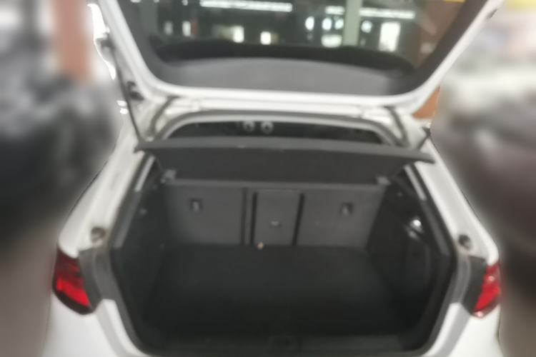 Used Audi A3 2020 Sportback 35 TFSI Fashion Edition China VI Emission Standard Trunk