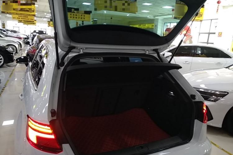 Used Audi A3 2020 Restyled Sportback 35 TFSI Entry-Level China VI Emission Standard Trunk