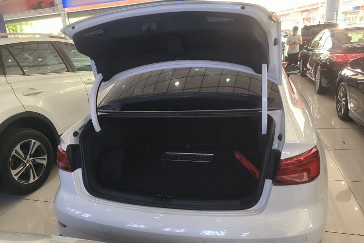 Used Audi A3 2020 Limousine 35 TFSI Fashion Edition China VI Emission Standard Trunk