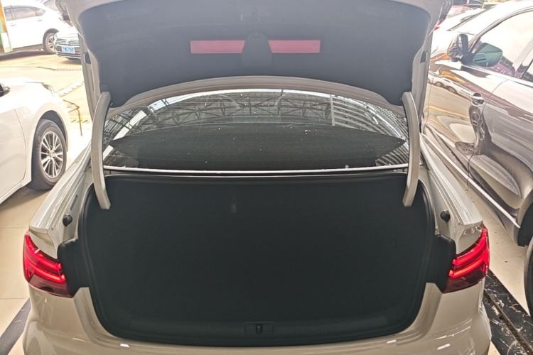 Used Audi A3 2020 Limousine 35 TFSI Fashion Edition China VI Emission Standard Trunk