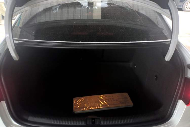 Used Audi A3 2020 Limousine 35 TFSI Fashion Edition China VI Emission Standard Trunk