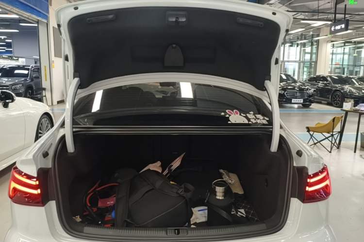 Used Audi A3 2020 Limousine 35 TFSI Fashion Edition China VI Emission Standard Trunk