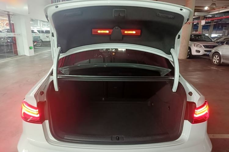 Used Audi A3 2020 Limousine 35 TFSI Ambition China VI Trunk