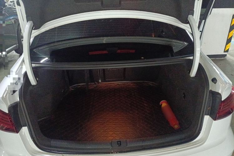 Used Audi A3 2020 Limousine 35 TFSI Ambition China VI Trunk