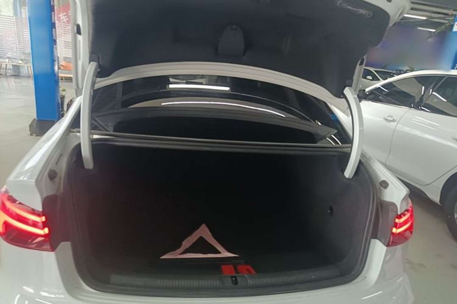Used Audi A3 2020 Limousine 35 TFSI Ambition China VI Trunk