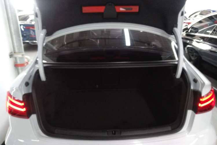 Used Audi A3 2020 Limousine 35 TFSI Fashion Edition China VI Emission Standard Trunk