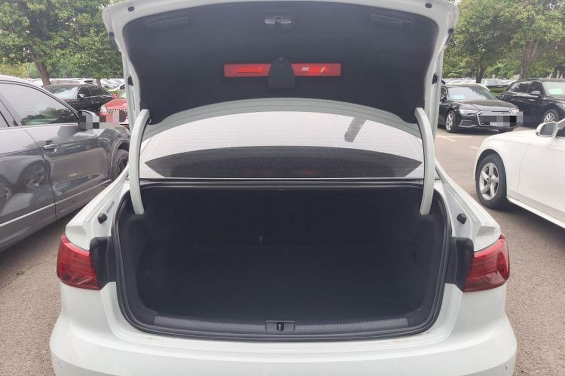 Used Audi A3 2020 Limousine 35 TFSI Fashion Edition China VI Emission Standard Trunk