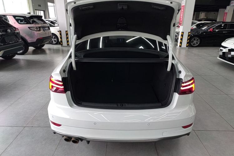 Used Audi A3 2020 Limousine 35 TFSI Fashion Edition China VI Emission Standard Trunk