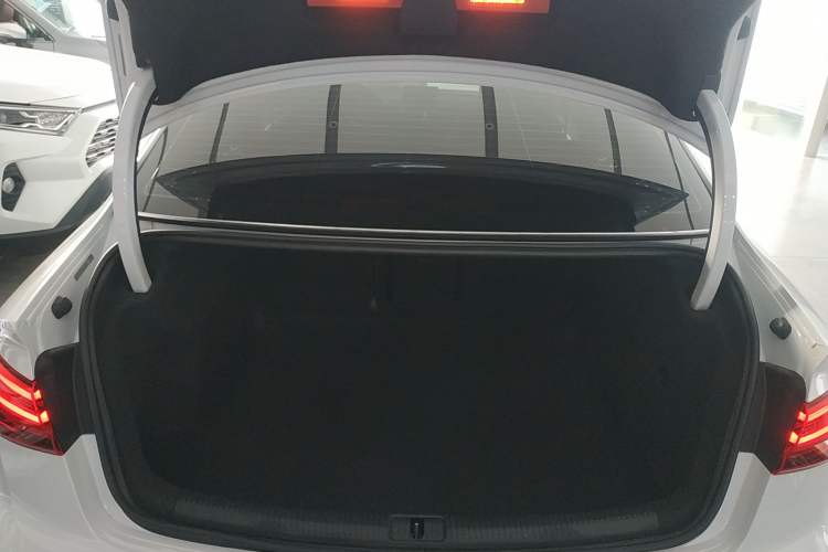 Used Audi A3 2020 Limousine 35 TFSI Ambition China VI Trunk