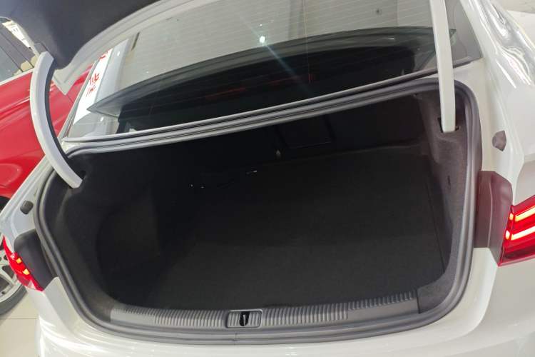Used Audi A3 2020 Limousine 35 TFSI Fashion Edition China VI Emission Standard Trunk