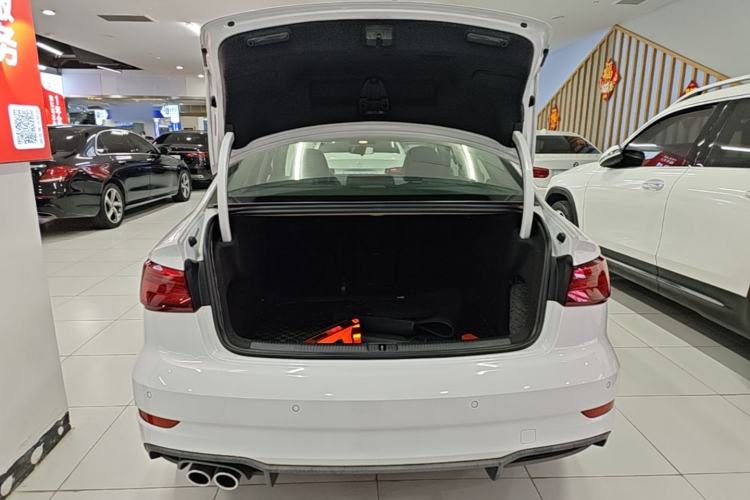Used Audi A3 2020 Limousine 35 TFSI Fashion Edition China VI Emission Standard Trunk
