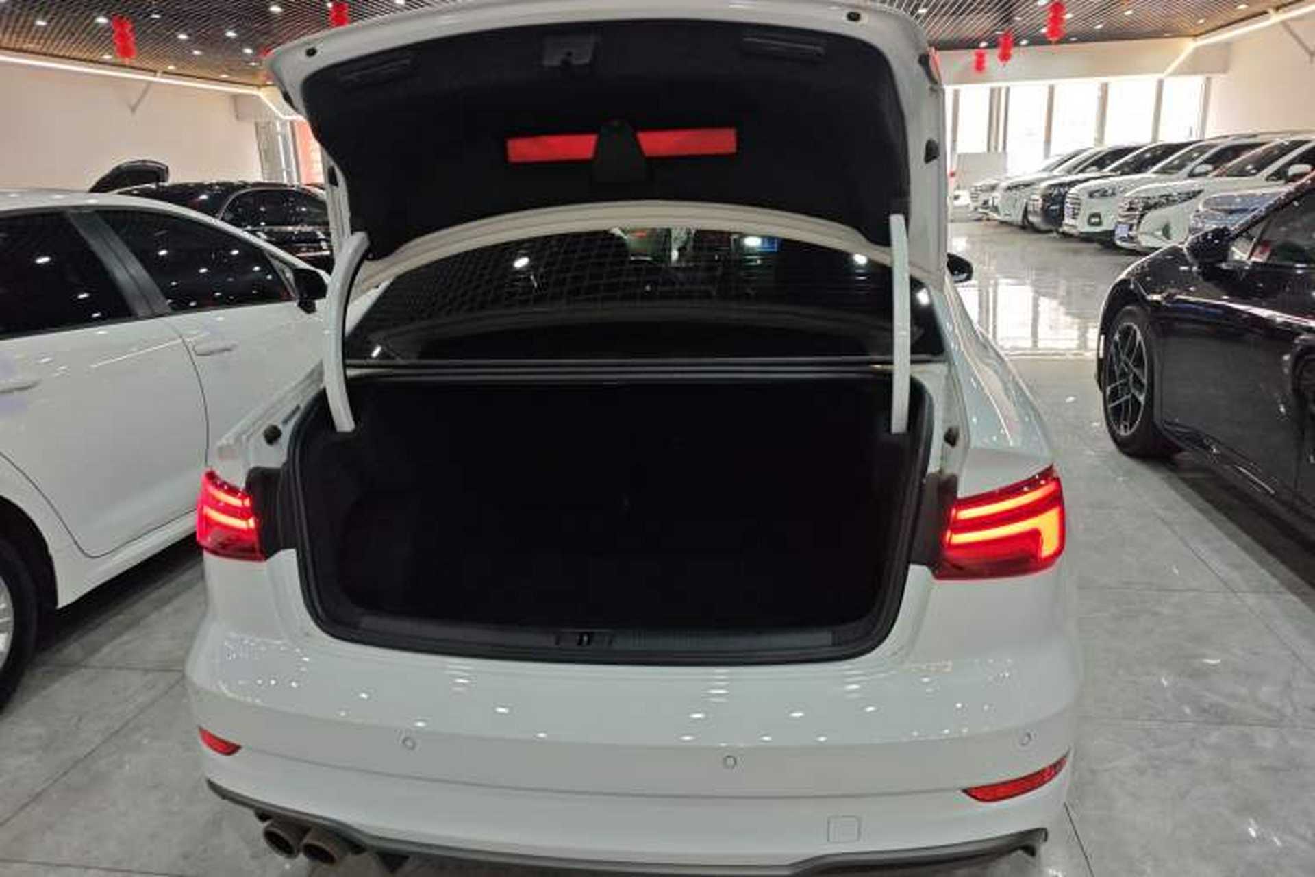 Used Audi A3 2020 Limousine 35 TFSI Fashion Edition China VI Emission Standard Trunk
