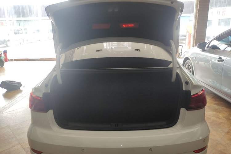 Used Audi A3 2020 Limousine 35 TFSI Fashion Edition China VI Emission Standard Trunk