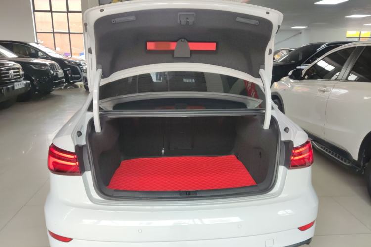 Used Audi A3 2020 Limousine 35 TFSI Fashion Edition China VI Emission Standard Trunk