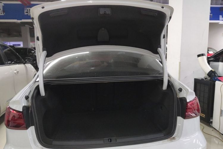 Used Audi A3 2020 Limousine 35 TFSI Fashion Edition China VI Emission Standard Trunk