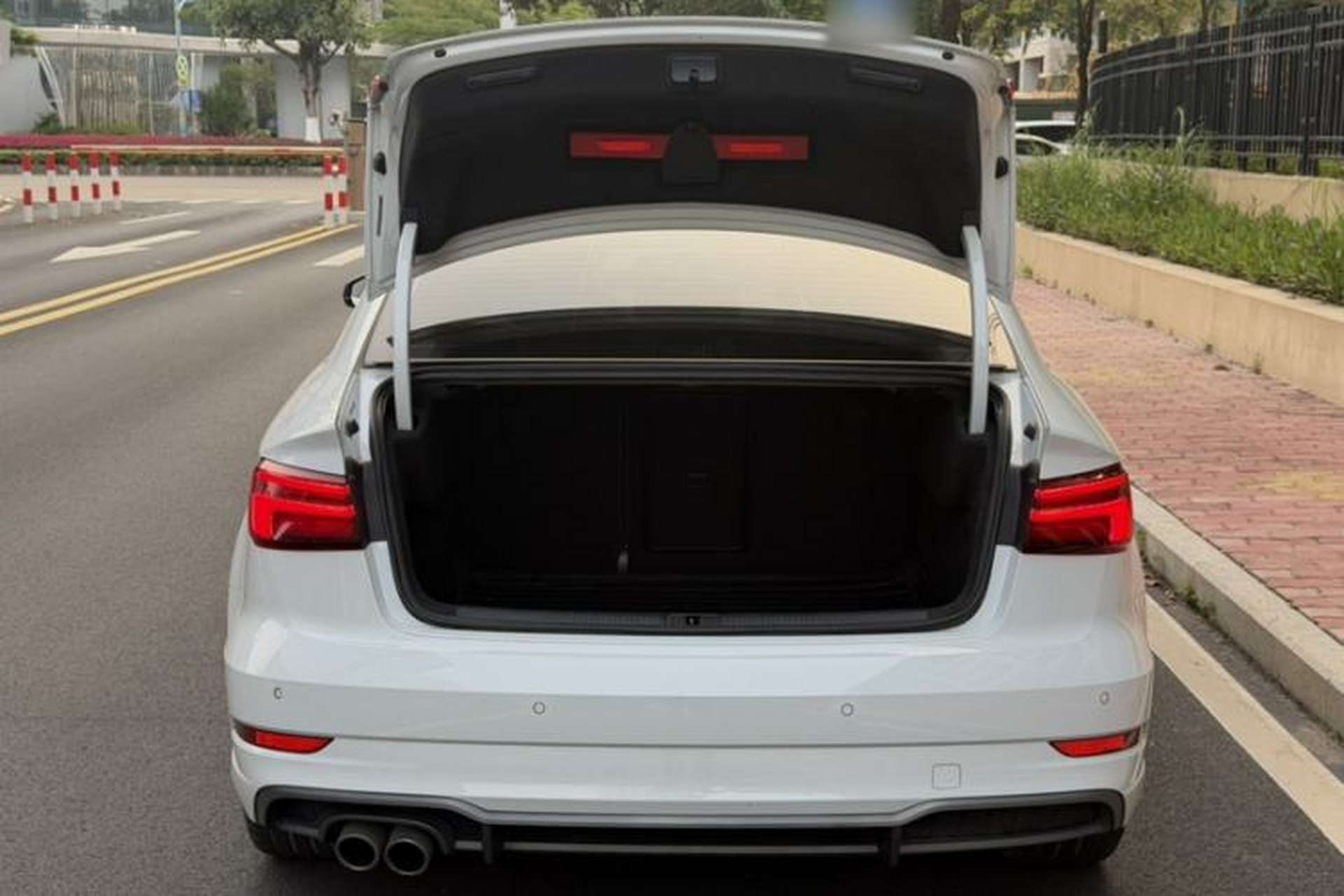 Used Audi A3 2020 Limousine 35 TFSI Fashion Edition China VI Emission Standard Trunk