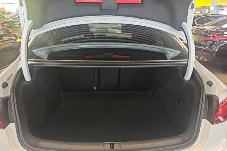 Used Audi A3 2020 Limousine 35 TFSI Fashion Edition China VI Emission Standard Trunk