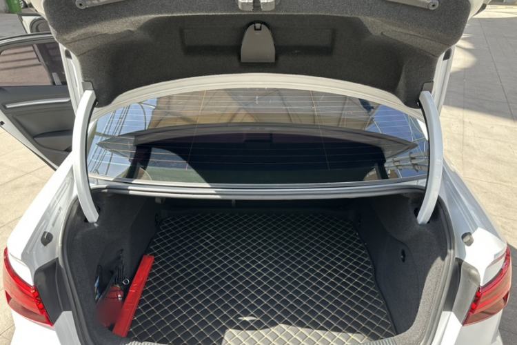 Used Audi A3 2020 Limousine 35 TFSI Style Edition China VI Emission Standard Trunk