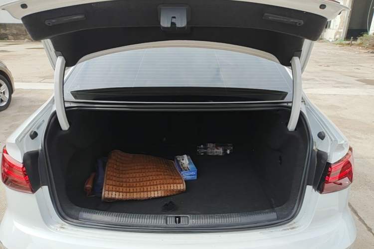 Used Audi A3 2020 Restyled Limousine 35 TFSI Ambition Version China VI Trunk