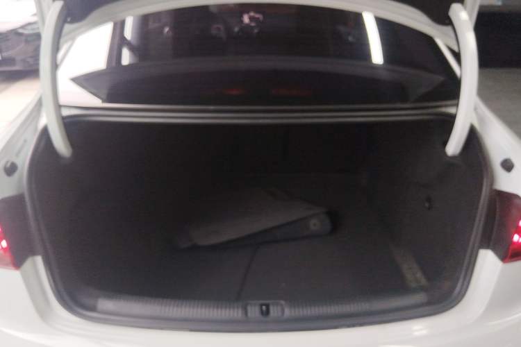Used Audi A3 2020 Limousine 35 TFSI Ambition China VI Trunk