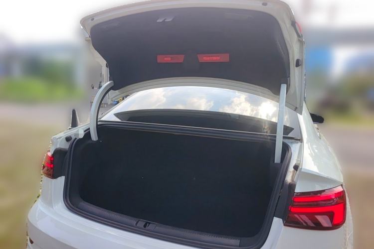 Used Audi A3 2020 Limousine 35 TFSI Fashion Edition China VI Emission Standard Trunk