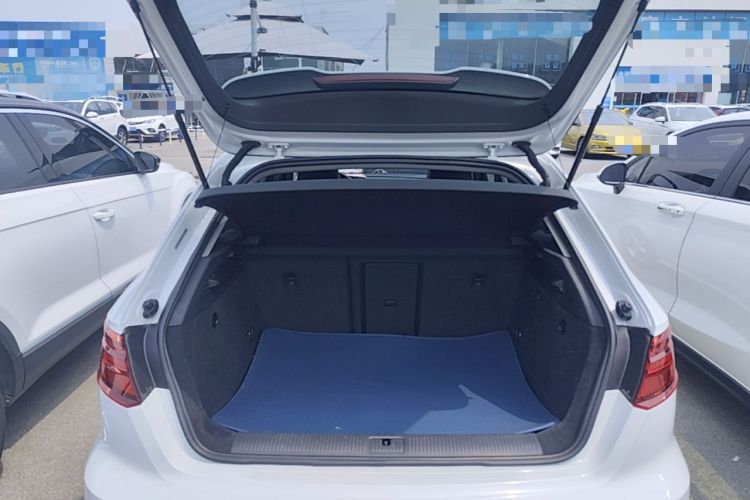 Used Audi A3 2020 Sportback 35 TFSI Fashion Edition China VI Emission Standard Trunk