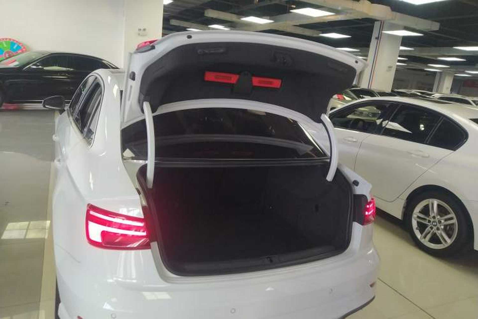 Used Audi A3 2020 Limousine 35 TFSI Fashion Edition China VI Emission Standard Trunk