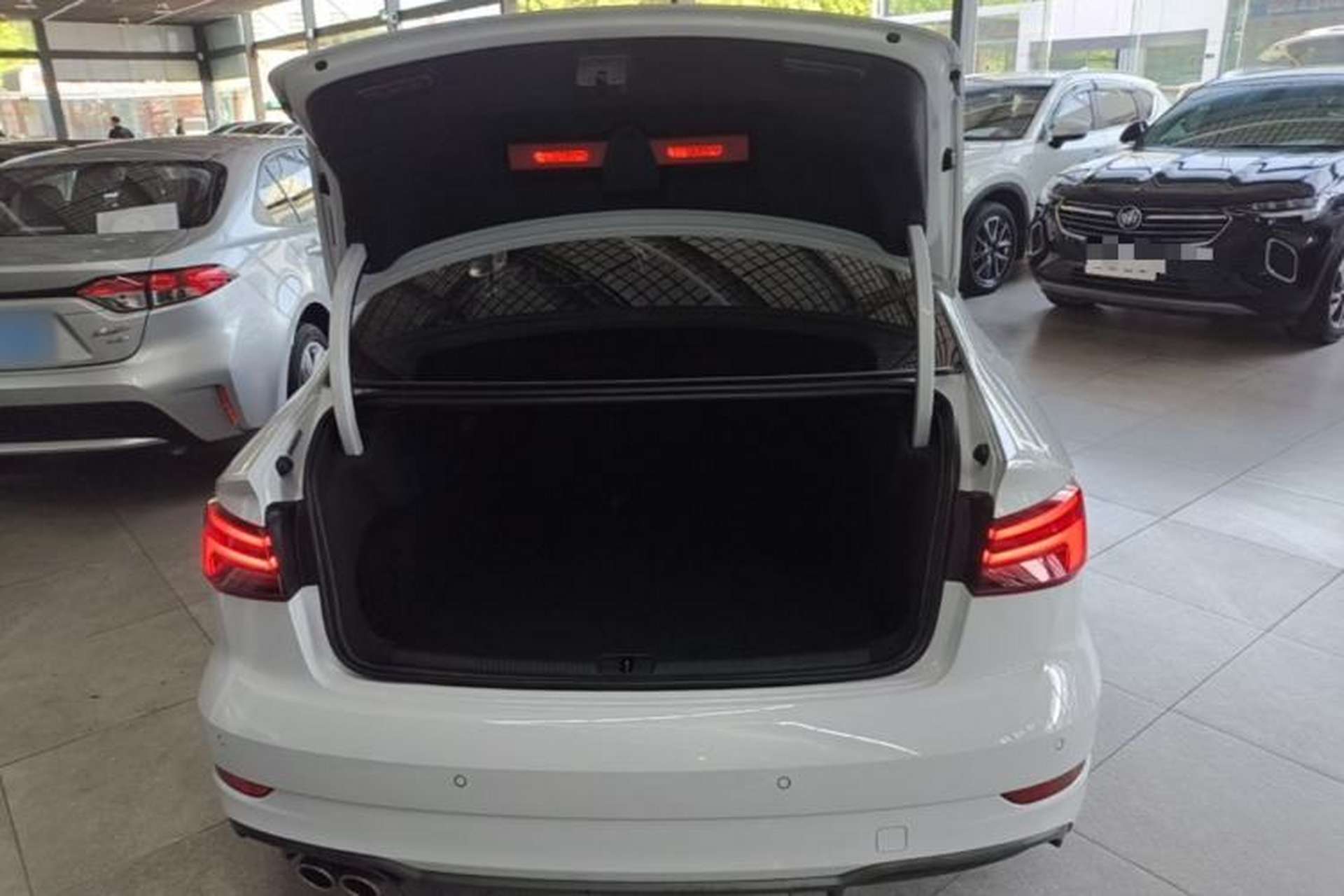 Used Audi A3 2020 Limousine 35 TFSI Sporty Version China VI Trunk