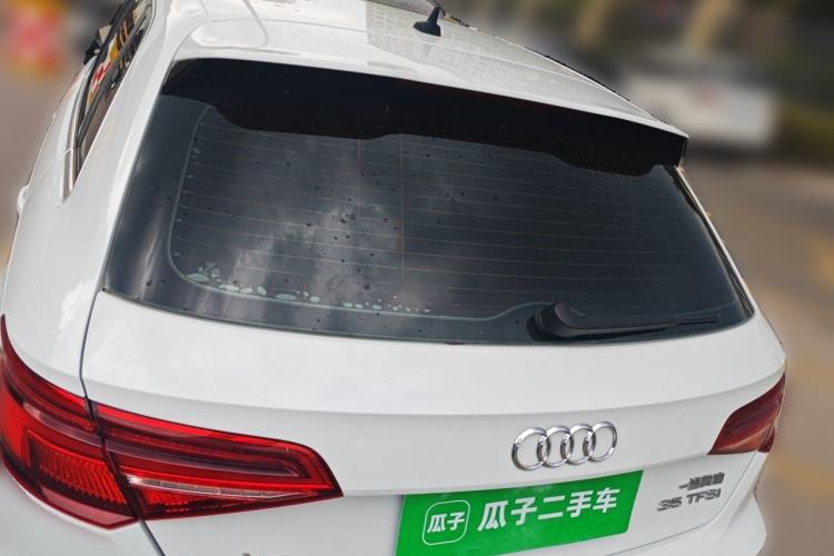 Used Audi A3 2020 Sportback 35 TFSI Fashion Edition China VI Emission Standard Trunk