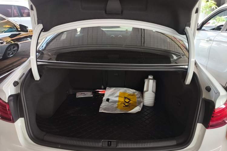 Used Audi A3 2020 Limousine 35 TFSI Fashion Edition China VI Emission Standard Trunk