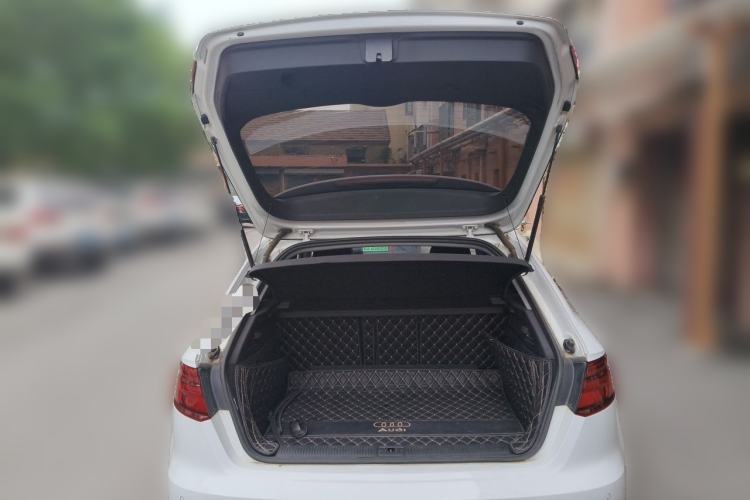 Used Audi A3 2020 Restyled Sportback 35 TFSI Entry-Level China VI Emission Standard Trunk