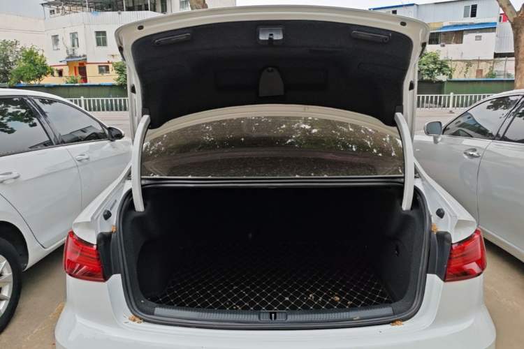 Used Audi A3 2020 Limousine 35 TFSI Fashion Edition China VI Emission Standard Trunk