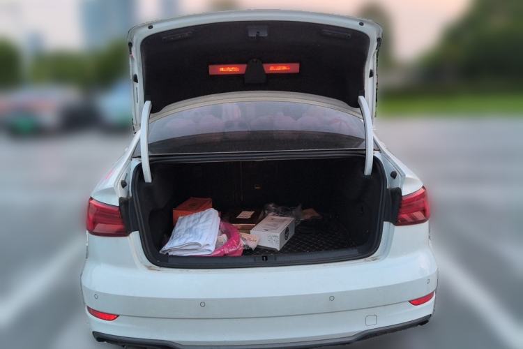 Used Audi A3 2020 Limousine 35 TFSI Fashion Edition China VI Emission Standard Trunk