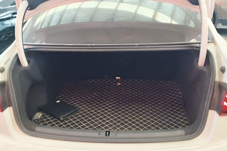 Used Audi A3 2020 Limousine 35 TFSI Ambition China VI Trunk