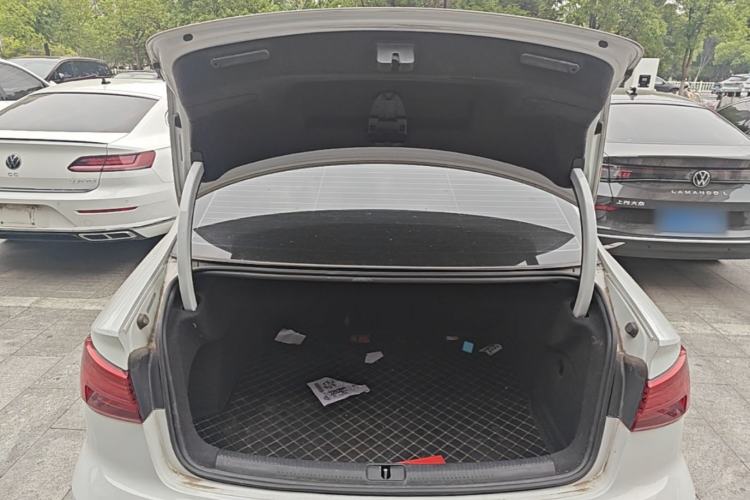 Used Audi A3 2020 Limousine 35 TFSI Fashion Edition China VI Emission Standard Trunk