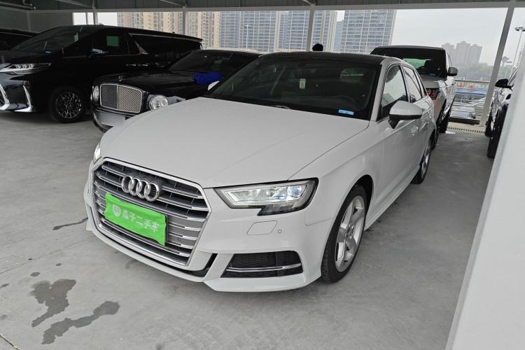 Used Audi A3 2020 Sportback 35 TFSI Fashion Edition China VI Emission Standard Guazi used car, China used car export, Used car for sale, Used  cars, Cheapest cars for sale
