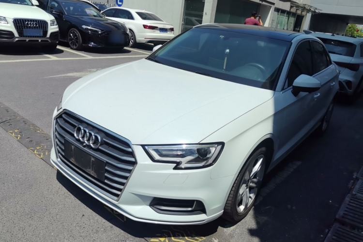 Used Audi A3 2020 Restyled Limousine 35 TFSI Ambition Version China VI Guazi used car, China used car export, Used car for sale, Used cars, Cheapest cars for sale
