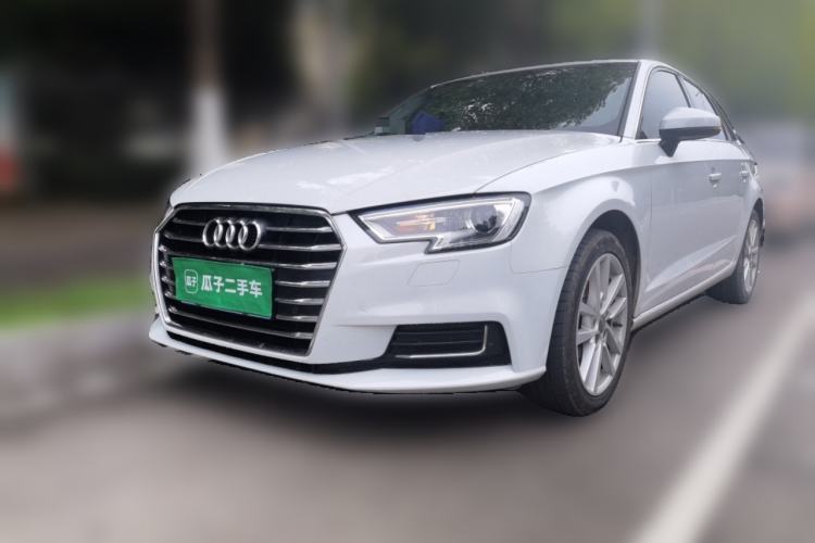 Used Audi A3 2020 Sportback 35 TFSI Ambition China VI Guazi used car, China used car export, Used car for sale, Used  cars, Cheapest cars for sale
