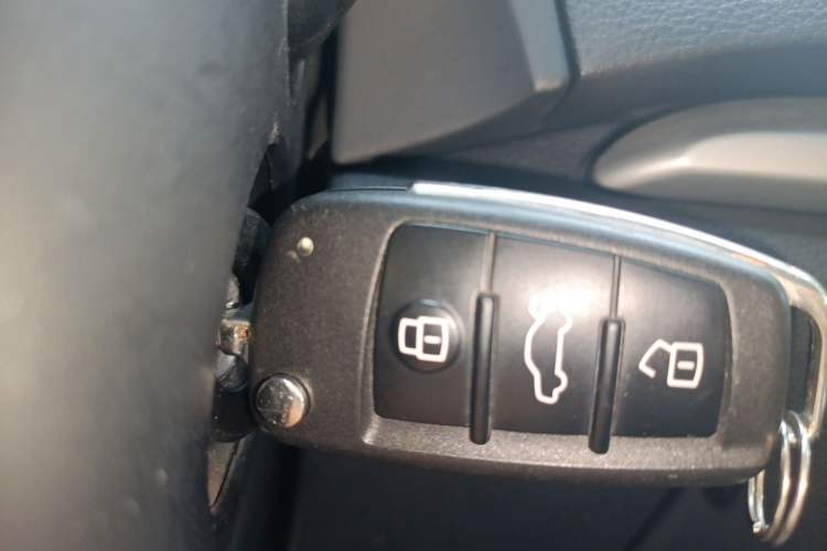 Used Audi A3 2020 Restyled Limousine 35 TFSI Ambition Version China VI Vehicle Key