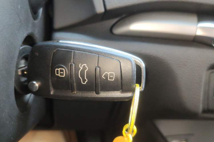 Used Audi A3 2020 Limousine 35 TFSI Ambition China VI Vehicle Key