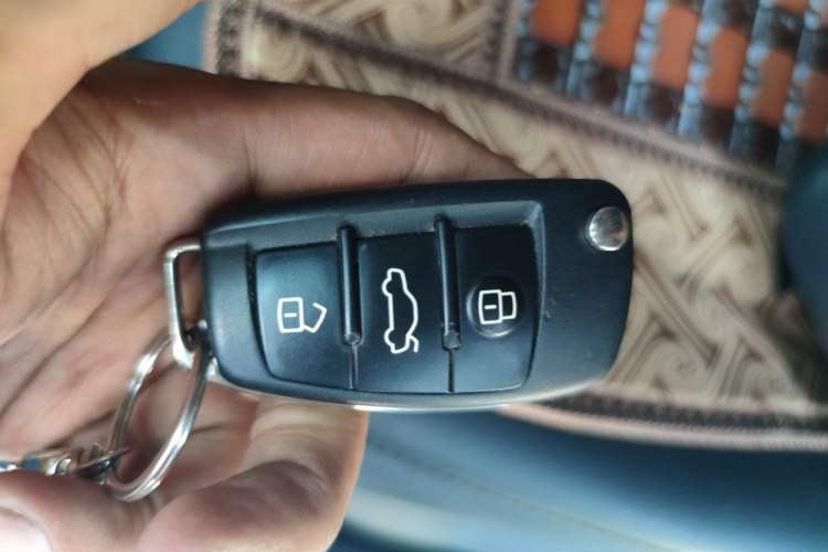Used Audi A3 2020 Limousine 35 TFSI Ambition China VI Vehicle Key