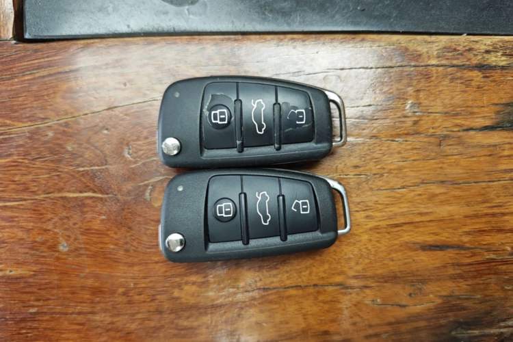 Used Audi A3 2020 Sportback 35 TFSI Fashion Edition China VI Emission Standard Vehicle Key