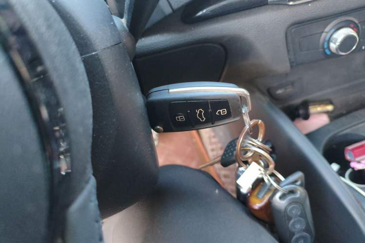 Used Audi A3 2020 Limousine 35 TFSI Fashion Edition China VI Emission Standard Vehicle Key