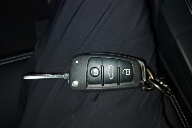 Used Audi A3 2020 Restyled Limousine 35 TFSI Ambition Version China VI Vehicle Key