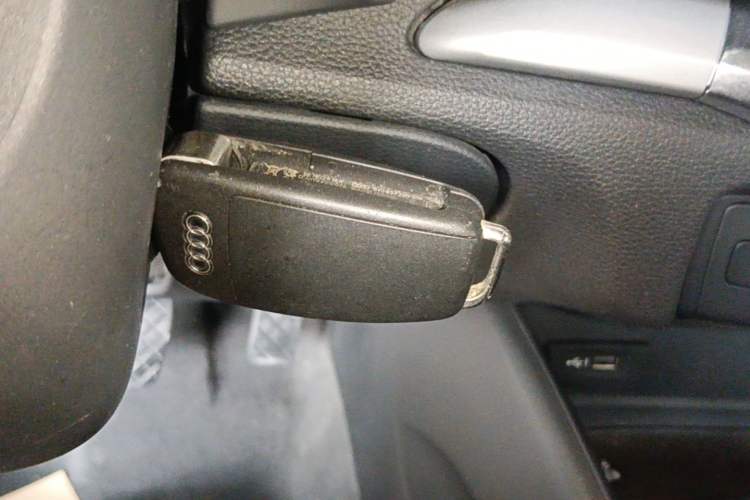 Used Audi A3 2020 Sportback 35 TFSI Ambition China VI Vehicle Key